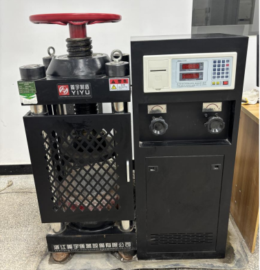 数显压力试验机